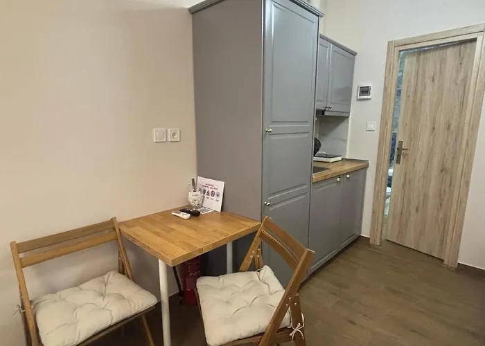 Storks Apartment *
